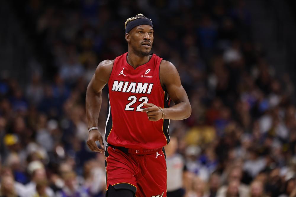 尽管暂居第 尽管暂居第