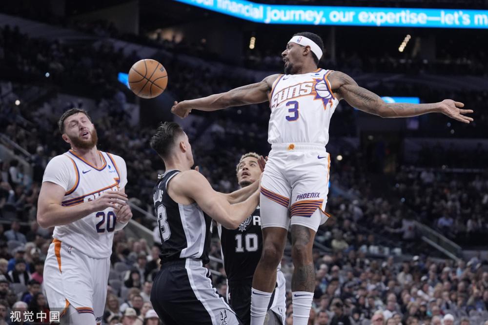 他利用假动 他利用假动