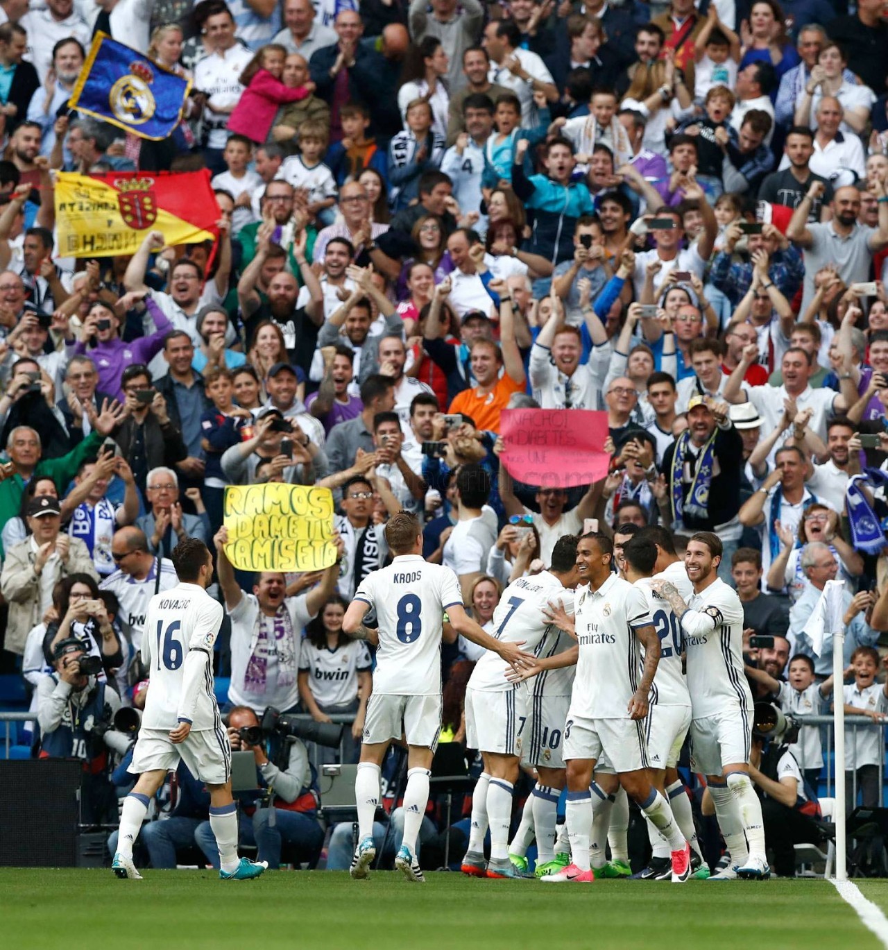 防守密集的 防守密集的