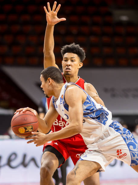 也能在莱昂 也能在莱昂