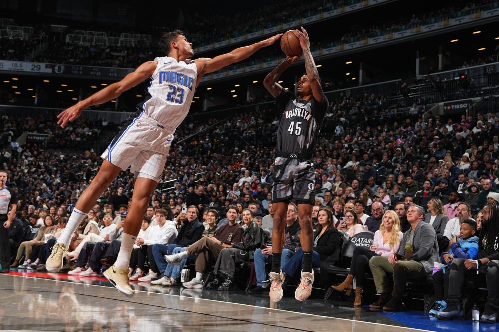 科鲁尼亚 科鲁尼亚